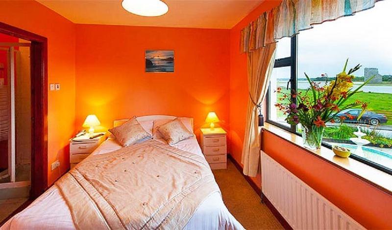 Castle View House Bed and Breakfast Ballylongford Eksteriør billede